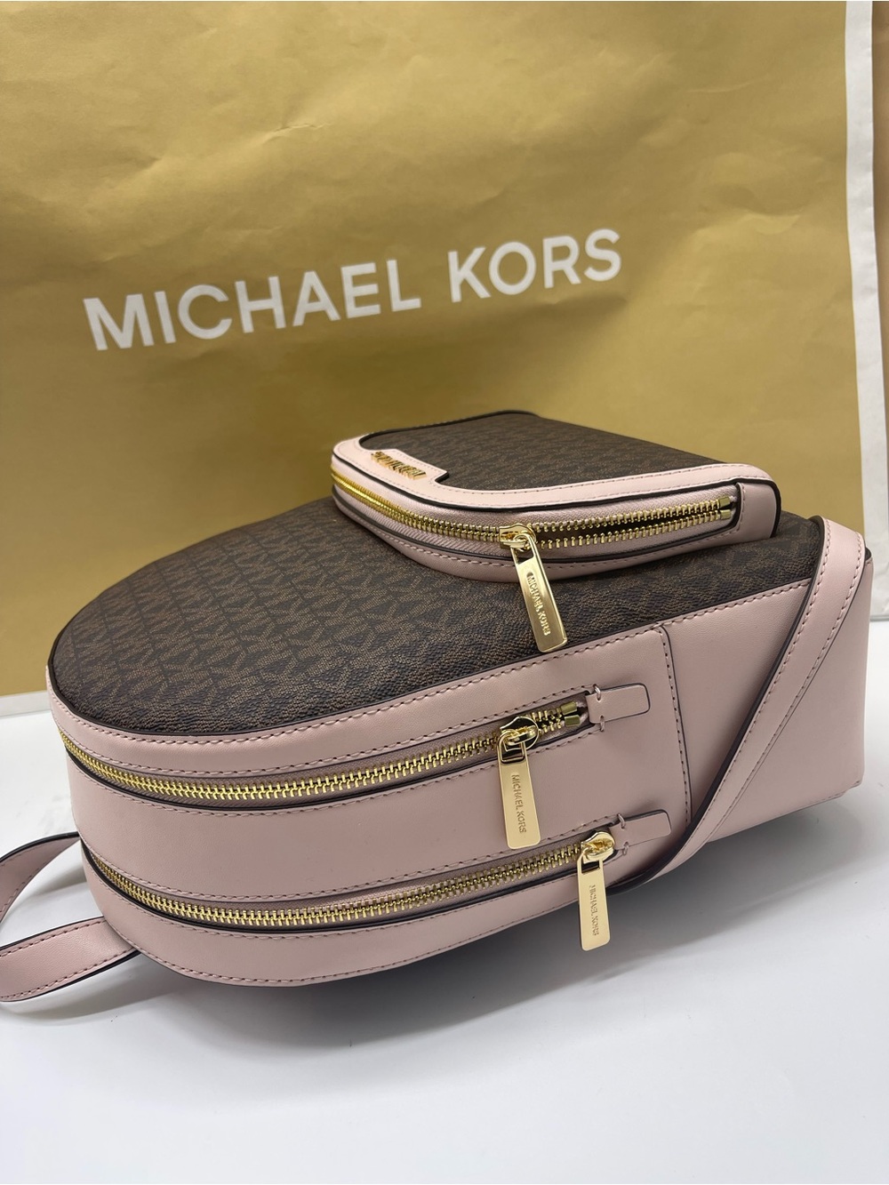 Michael Kors Jaycee Medium Zip Pocket Logo Backpack
Powder Blush 
NWT - Picture 16 of 16